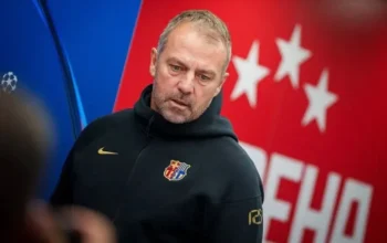 Hansi Flick Siapkan Barcelona untuk Pertandingan Terakhir di Camp Nou: Lewandowski Siap Berpisah