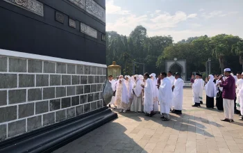 Harapan dan Haru: Jumat Pertama Jemaah Haji Indonesia di Masjidil Haram Menyentuh Hati