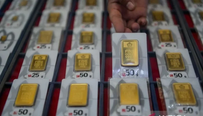 Harga emas Antam turun Rp13.000/gram, Galeri24 melemah Rp32.000/gram dalam seminggu – Apa artinya bagi investor?
