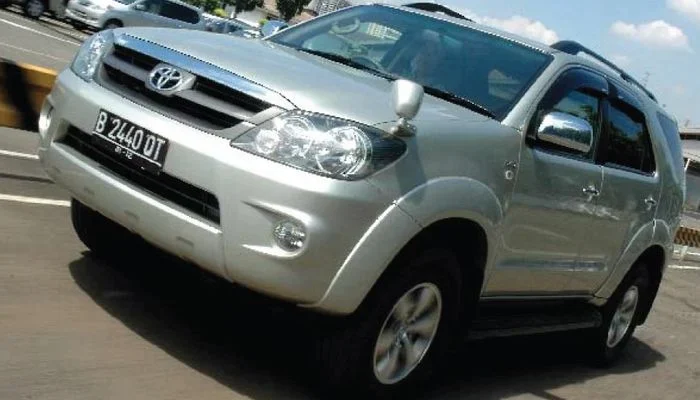 Harga Toyota Fortuner 2007 Diesel Bekas: SUV Bandel Murah yang Masih Tahan Lama