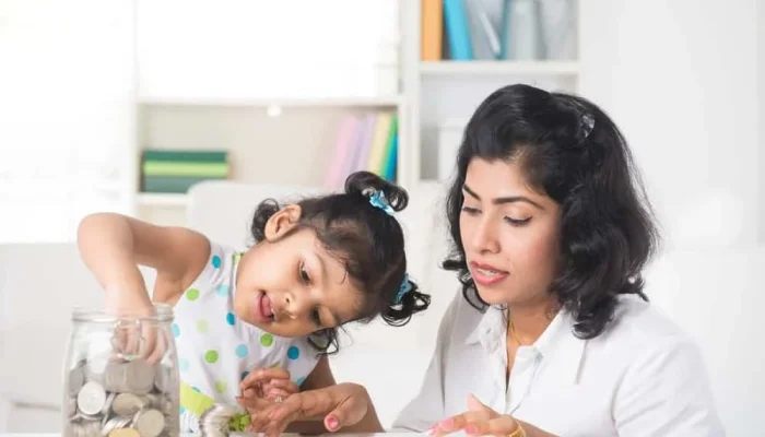 Hari Ibu: Mengajarkan Anak Mengelola Keuangan Sejak Dini dan Donasi untuk Kesejahteraan Ibu dan Anak