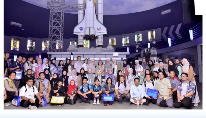 ITERA Bergabung dalam Pelatihan Astronomi di NTT, Dorong Revolusi Pendidikan Sains dengan Alat Daur Ulang