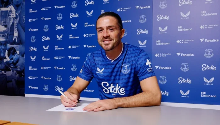 Jack Grealish di Persimpangan Karier: Cedera, Kontroversi, dan Spekulasi Transfer ke Everton atau Lainnya