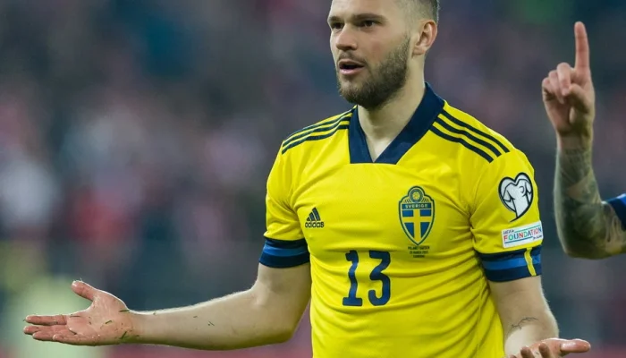 Jesper Karlström: Bintang Sepak Bola Sweden yang Siap Menghadapi Piala Dunia 2026
