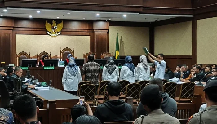 Kebongkarannya ‘Sultan Kemnaker’: Dari Pemerasan Rp 75 Miliar Hingga Bantuan Kampanye Ida Fauziah