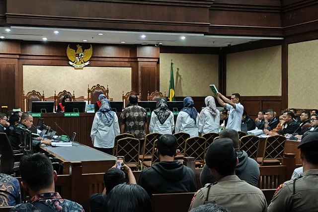 Kebongkarannya 'Sultan Kemnaker': Dari Pemerasan Rp 75 Miliar Hingga Bantuan Kampanye Ida Fauziah