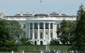 Kisah Dua Kota: Kasus Watergate, Penembakan di Dekat Gedung Putih, dan Ketakutan Imigran di Washington DC