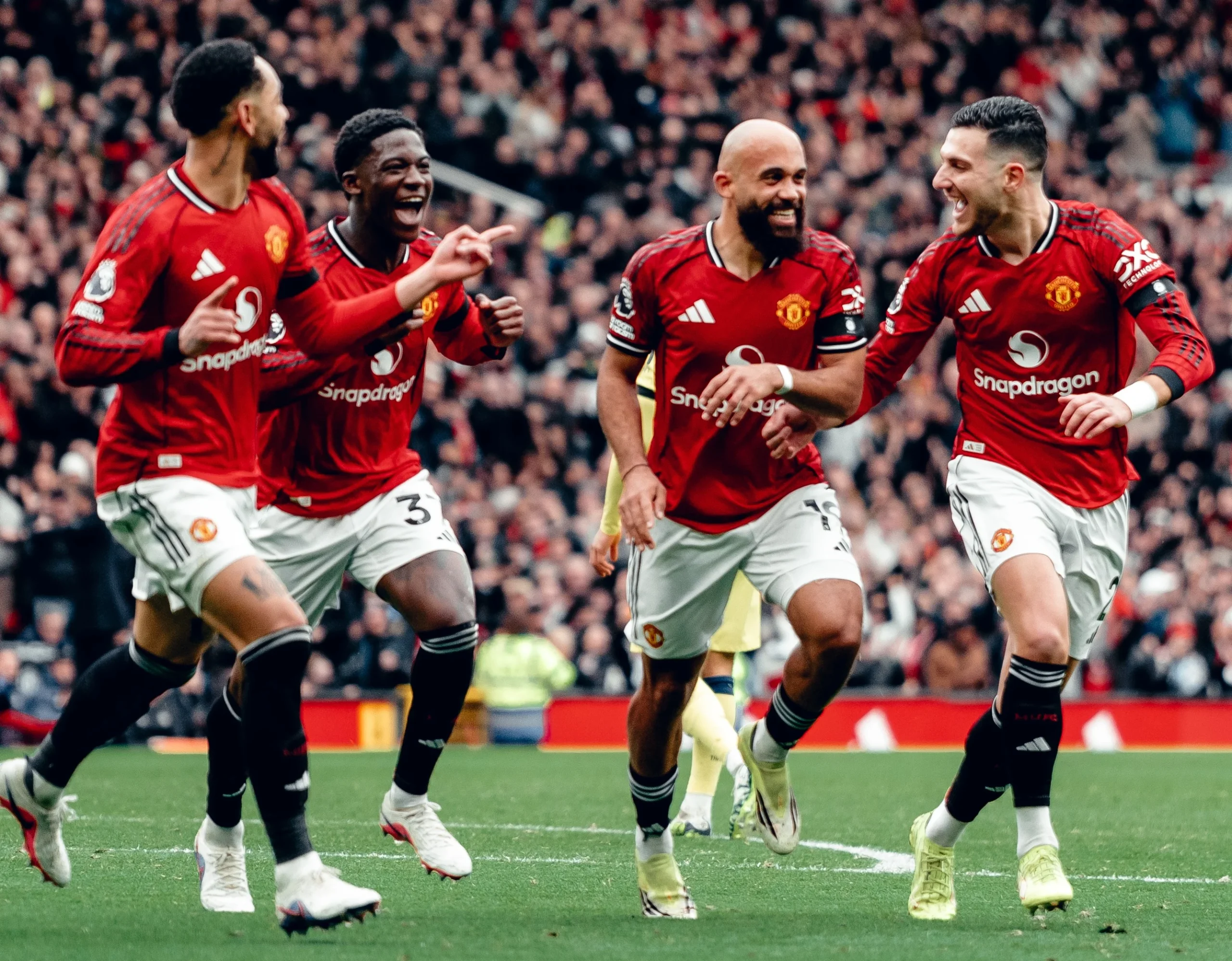 Klasemen Premier League Terbaru: United Unggul, City Tertinggal, Arsenal Memimpin!