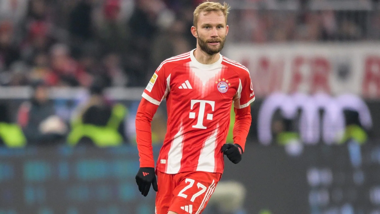 Konrad Laimer Kecewa dengan Keputusan Wasit pada Laga Bayern vs PSG