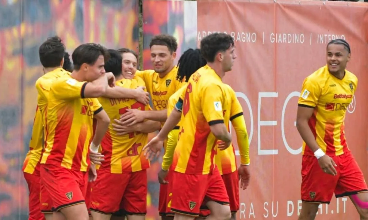 Lecce Bertahan di Serie A: Sejarah dan Perjuangan Melawan Degradasi
