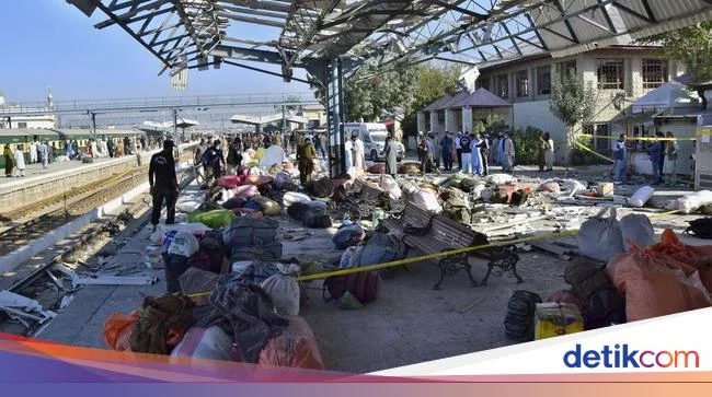 Ledakan Kereta Api di Pakistan, 24 Tewas dan Lebih dari 50 Luka-Luka