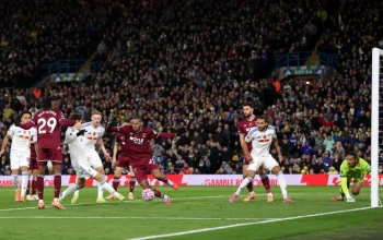 Leeds United Raih Kemenangan Dramatis Atas Brighton di Elland Road
