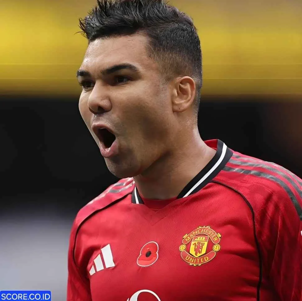 Manchester United Siap Sambut Pengganti Casemiro, Ederson Jadi Target Utama