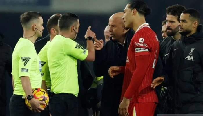 Masa Depan Liverpool di Tangan Arne Slot: Antara Harapan dan Tantangan