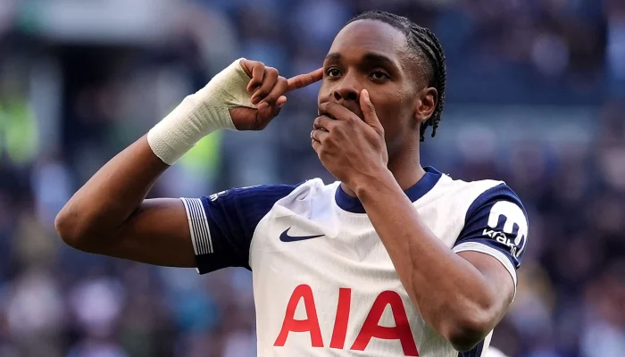 Mathys Tel Menjadi Sorotan: Tottenham Hotspur Dikecewakan oleh Keputusan Wasit