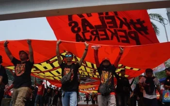 May Day 2026: KASBI dan Gebrak Guncang DPR, Presiden Prabowo Telepon Dasco untuk Sambut Aksi Buruh