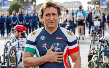 Mengenang Alex Zanardi: Legenda Balap yang Bangkit Menjadi Pahlawan Paralimpik
