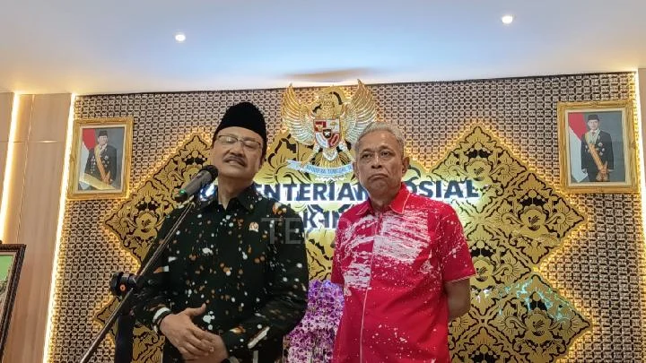 Mensos Gus Ipul Bantah Harga Sepatu Sekolah Rakyat Rp 170 Ribu, Ungkap Pengadaan Rp 700 Ribu yang Transparan