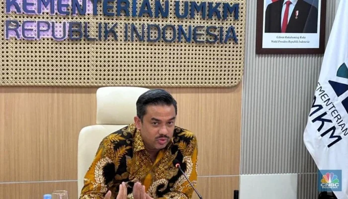 Menteri UMKM Siapkan Langkah Konkret Turunkan Potongan Ojol di Bawah 10%