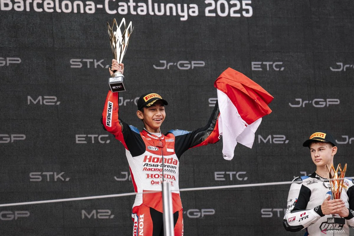 Muhammad Kiandra Ramadhipa Raih Podium Perdana di Moto3 Junior World Championship