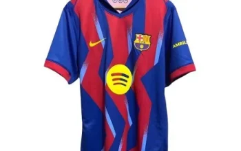 Olivia Rodrigo Tampil Mengenakan Jersey Barca Spesial untuk El Clásico