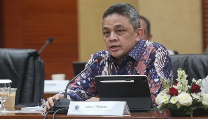 Pencopotan Luky Alfirman: Kasus Motor Listrik MBG dan Kekayaan Mantan Dirjen Anggaran