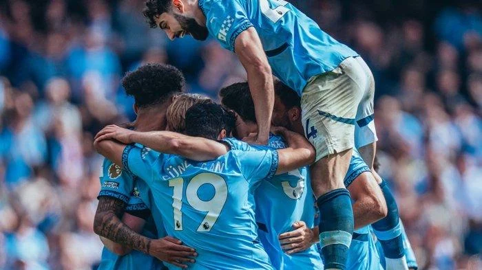 Pep Guardiola Tutup Era Manchester City, Aston Villa Menang 2-1