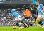 Perebutan Gelar: Everton FC vs Manchester City di Papan Standings