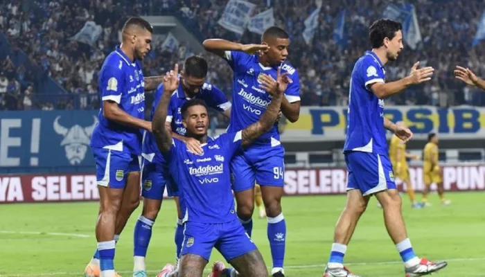 Persib Bandung di Ambang Juara Liga Super Swiss Setelah Menang Dramatis Atas PSM Makassar