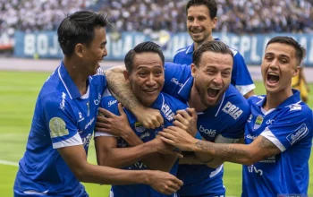 Persib Bandung Kembali Puncaki Klasemen BRI Super League Usai Kemenangan Tipis 1-0 atas PSIM