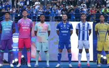Persib Bandung Siap Mengangkat Trofi BRI Super League 2025/2026