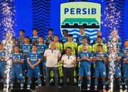 Persib Bandung Siap Merayakan Trofi BRI Super League 2025/2026 dengan Konvoi Juara