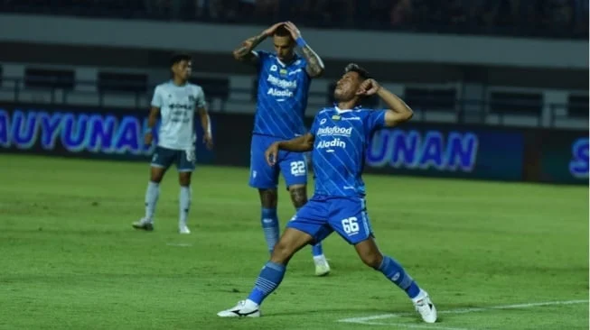 Persib Bandung Terjerat Sanksi FIFA: Daisuke Sato Buka Suara