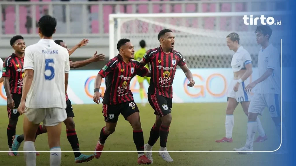 Persipura vs Persiku: Drama Lukas Enembe, Mutiara Hitam Menang 2-0 dan Siap ke Playoff