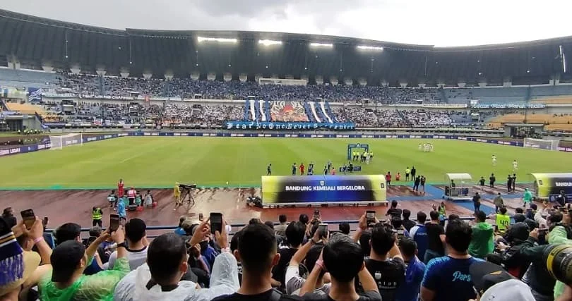 Pertandingan Persija vs Persib Dikawal Ketat, Suporter Tamu Dilarang Hadir