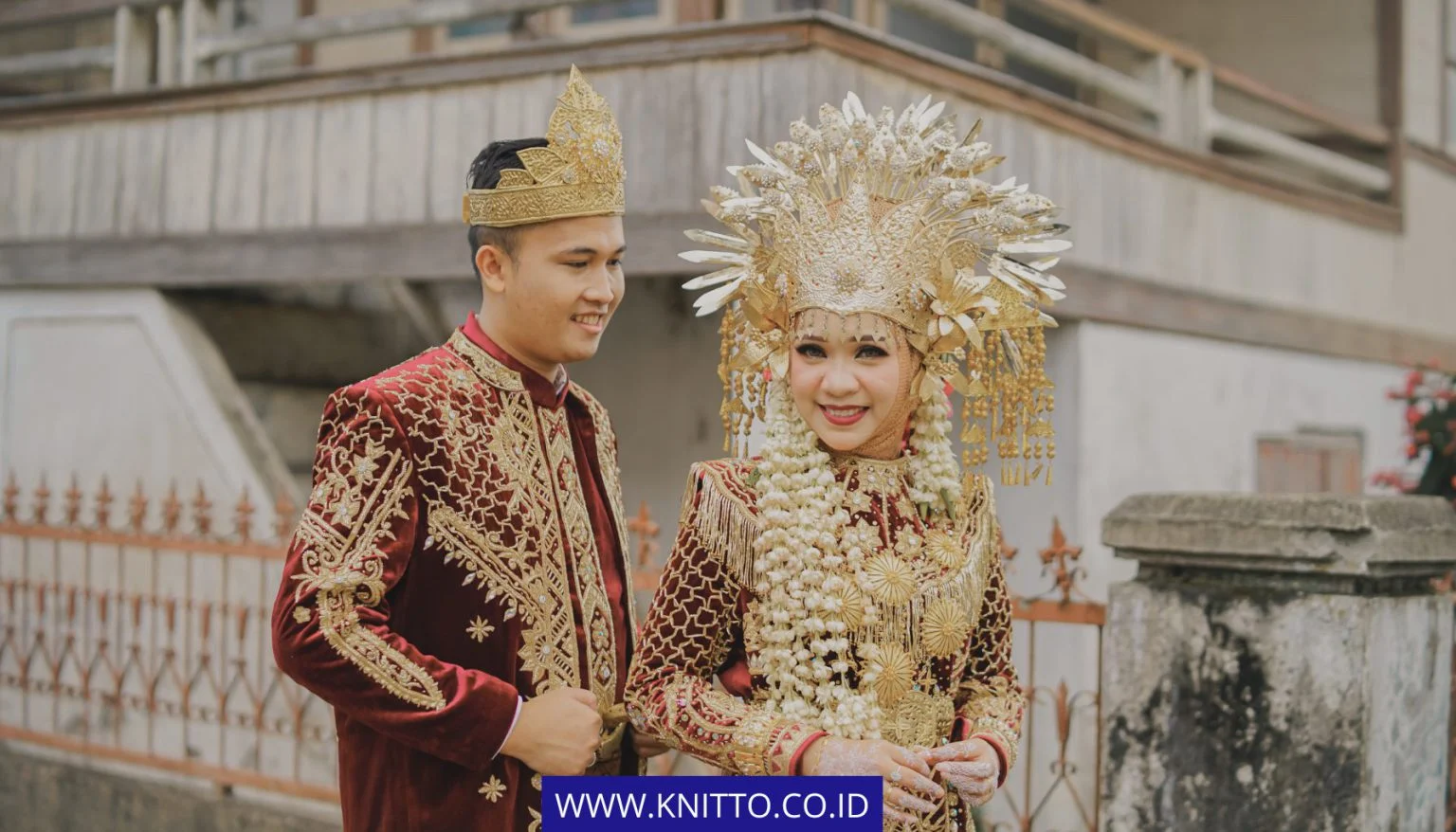 Pesona Siska Indian Akbar: Akad Betawi & Resepsi Minang yang Memukau dengan Busana Eksklusif