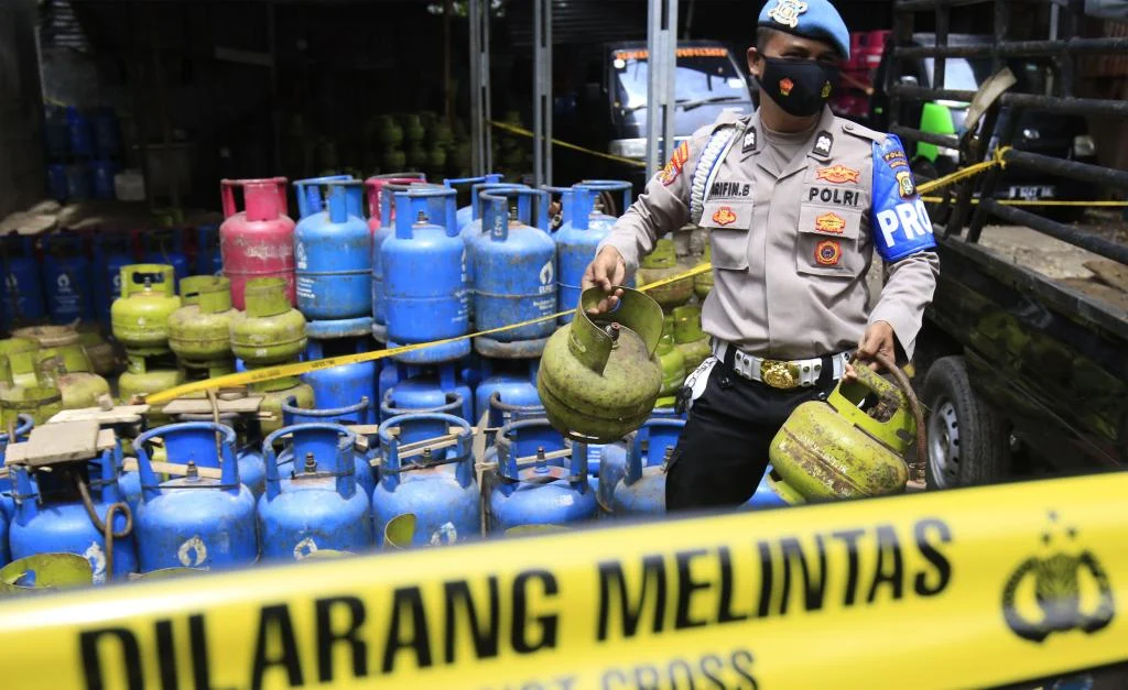 Polisi Bongkar Jaringan Oplosan LPG Subsidi Rp 6 M di Klaten, Simak Detail Penggerebekan Besar-Besaran