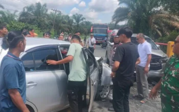 Polisi Periksa Taksi Green SM Usai Tabrakan Kereta Fatal di Bekasi, 16 Tewas