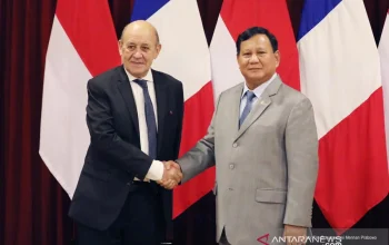 Prabowo Perkuat Pertahanan Indonesia dengan Alutsista Modern, Rupiah Melemah
