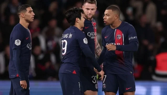 PSG Pimpin Klasemen Ligue 1, Rennes Lawan Paris FC untuk Posisi di Europa League