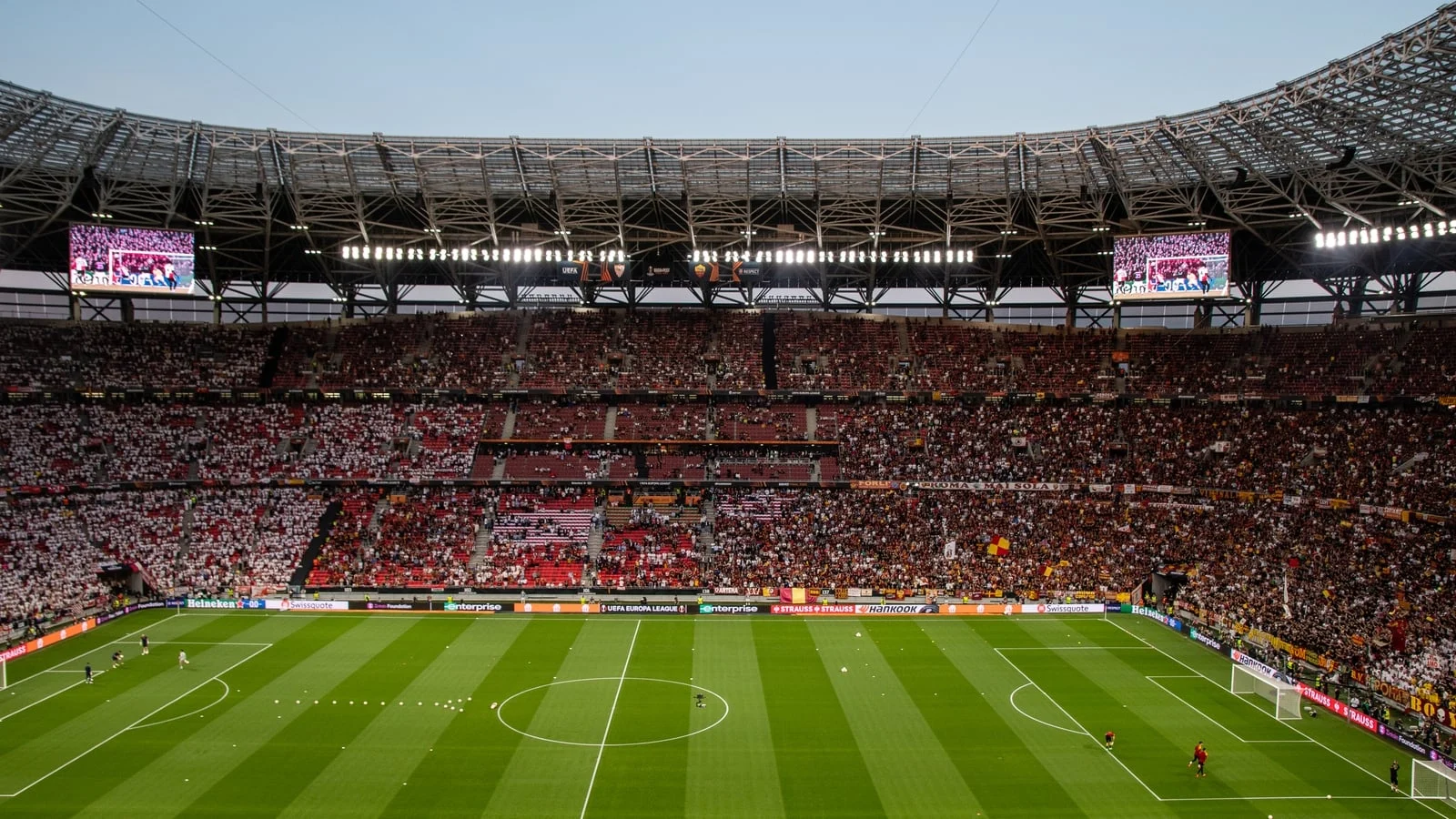 Puskas Arena Siap Sambut PSG dan Arsenal dalam Final Champions League