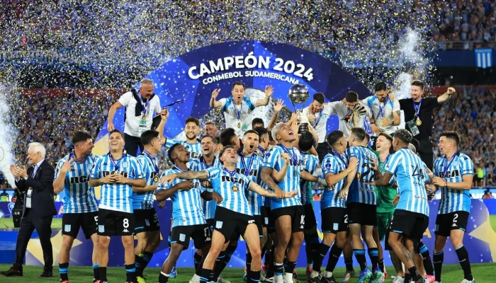 Racing Club Dikalahkan: Empat 2-2 dengan Caracas dan Gagal di Copa Sudamericana