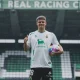 Racing Santander Berjuang untuk Menjaga Peio Canales