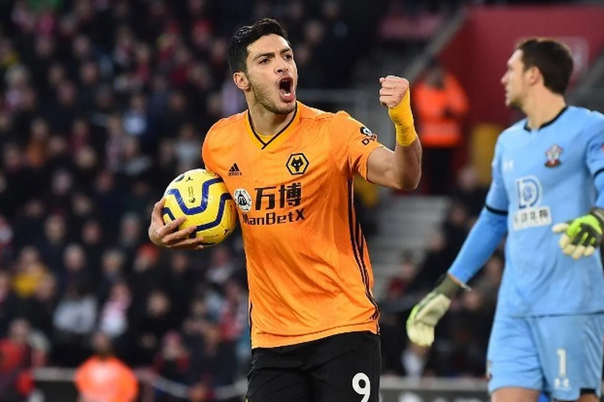 Raul Jimenez dan Alex Jimenez dalam Berita Terbaru Sepak Bola