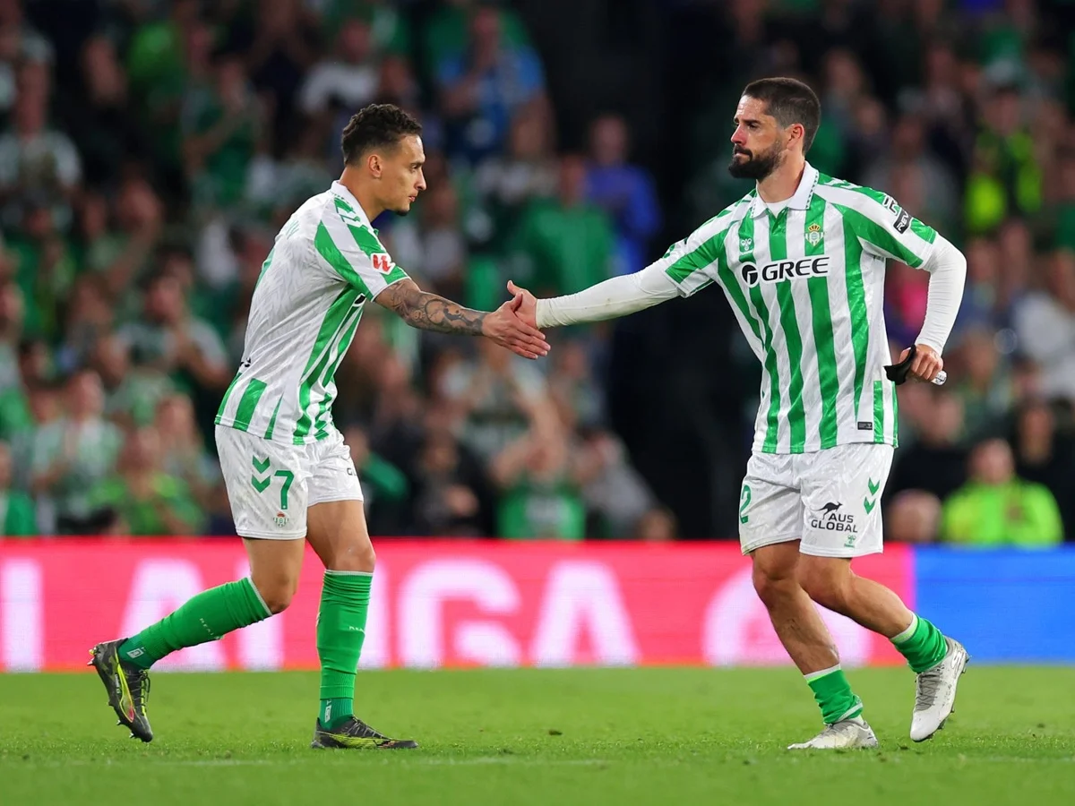 Real Betis vs Real Oviedo: Betis Tundukkan Oviedo 3-0 di LaLiga