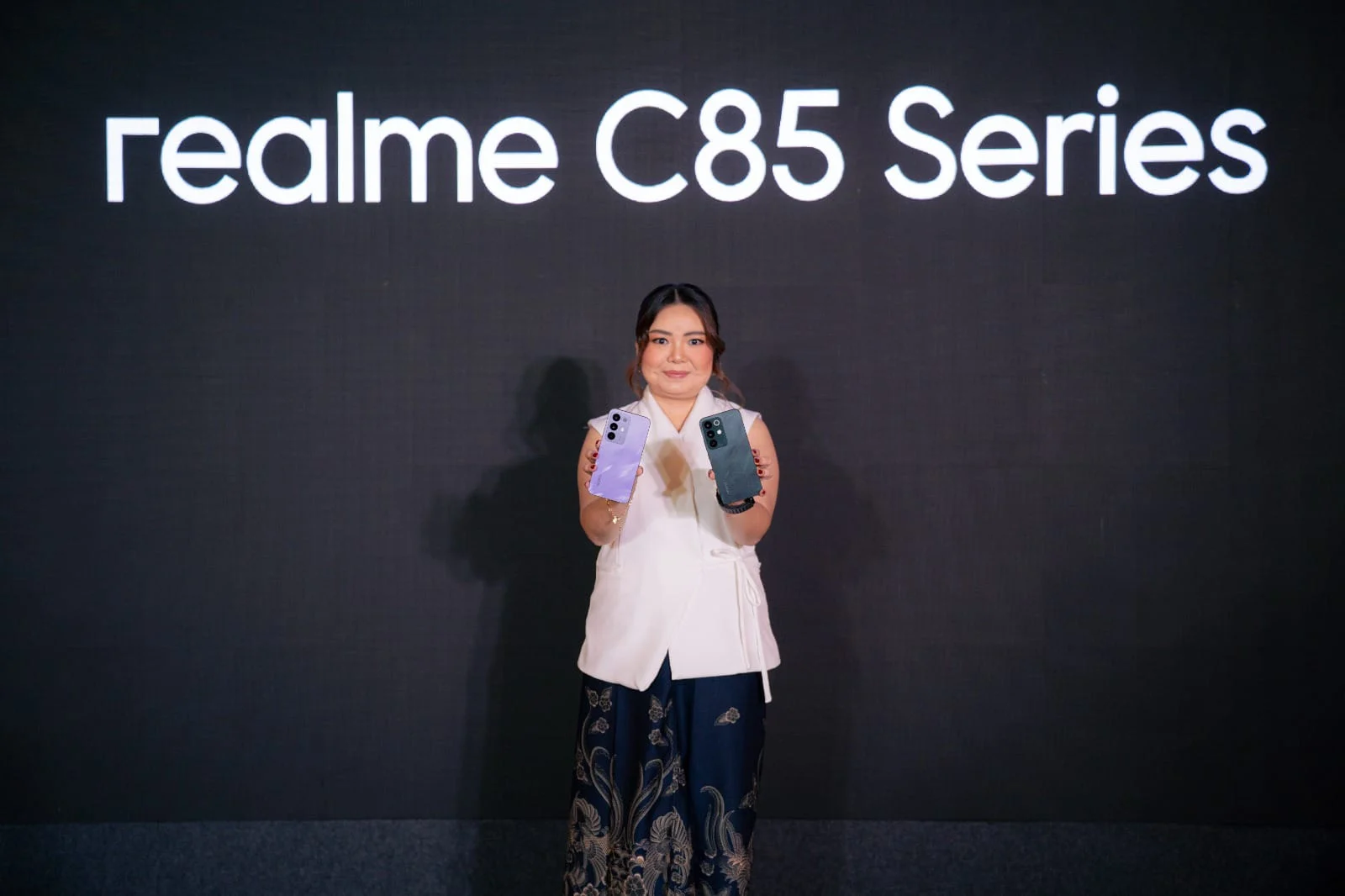 Realme C100 Hadir di Indonesia dengan Baterai Jumbo 8.000mAh, Harga Mulai dari Rp2,4 Jutaan