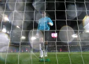 Rekor Nirbobol: Eks Pelatih Kiper Filipina Pecundangi Buffon, Zuberbuehler Jadi Legenda Tak Terkalahkan