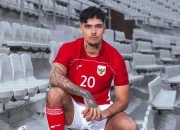 Respons Berkelas Shayne Pattynama: Bek Timnas Indonesia Kalah Saing, Namun Tetap Tangguh di Persija Jakarta