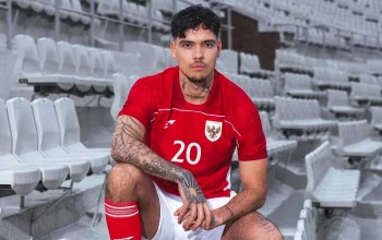 Respons Berkelas Shayne Pattynama: Bek Timnas Indonesia Kalah Saing, Namun Tetap Tangguh di Persija Jakarta