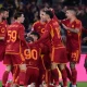 Roma Incar Posisi di Liga Champions, Sementara Fiorentina Berjuang untuk Bertahan di Serie A